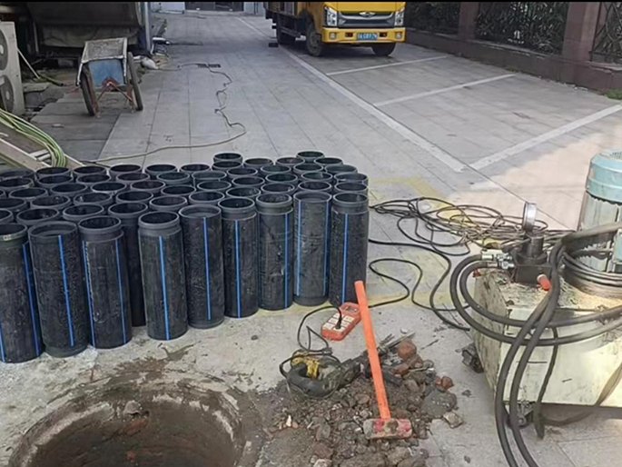 汾阳PE置换管厂家 DN315置换管 非开挖管短管置换